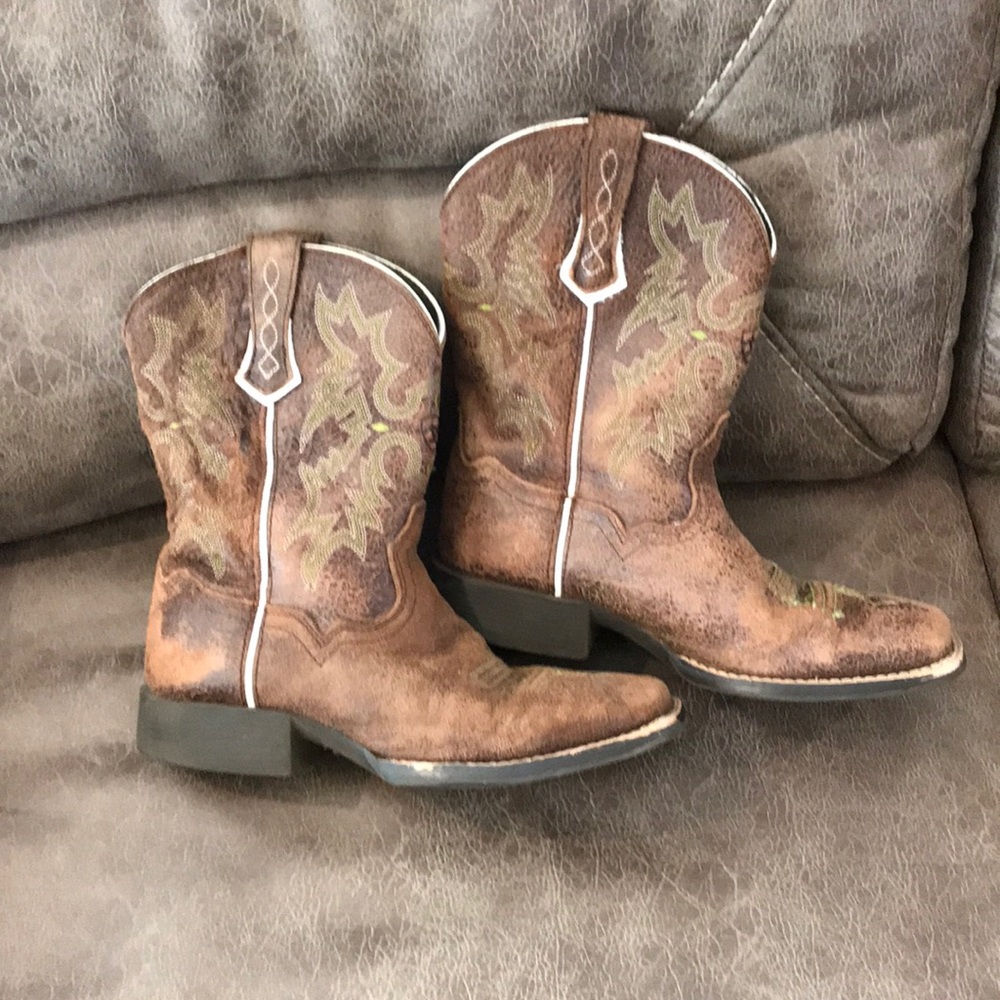 Girls Ariat Boots
